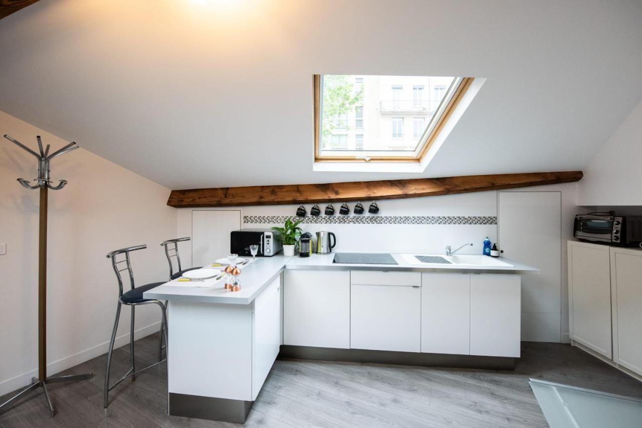 Le Felix - Charmant 4 Personnes Climatise Apartment Lyon Bagian luar foto
